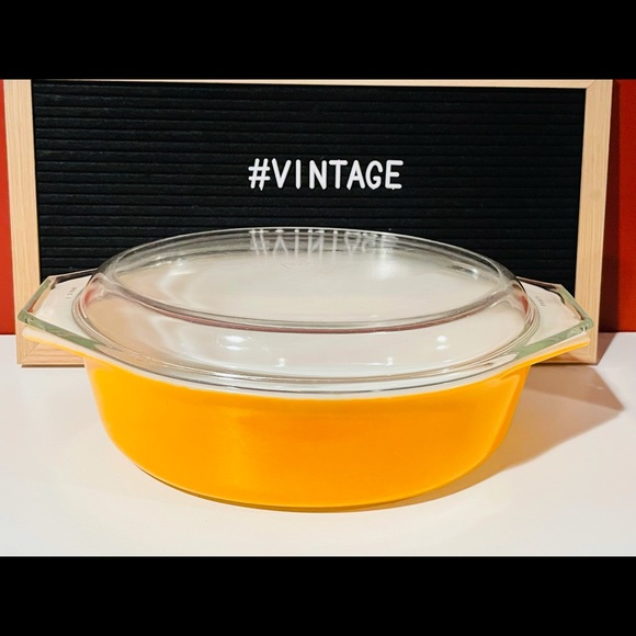 Pyrex Other - Vintage Pyrex Yellow Covered Casserole Dish❤️